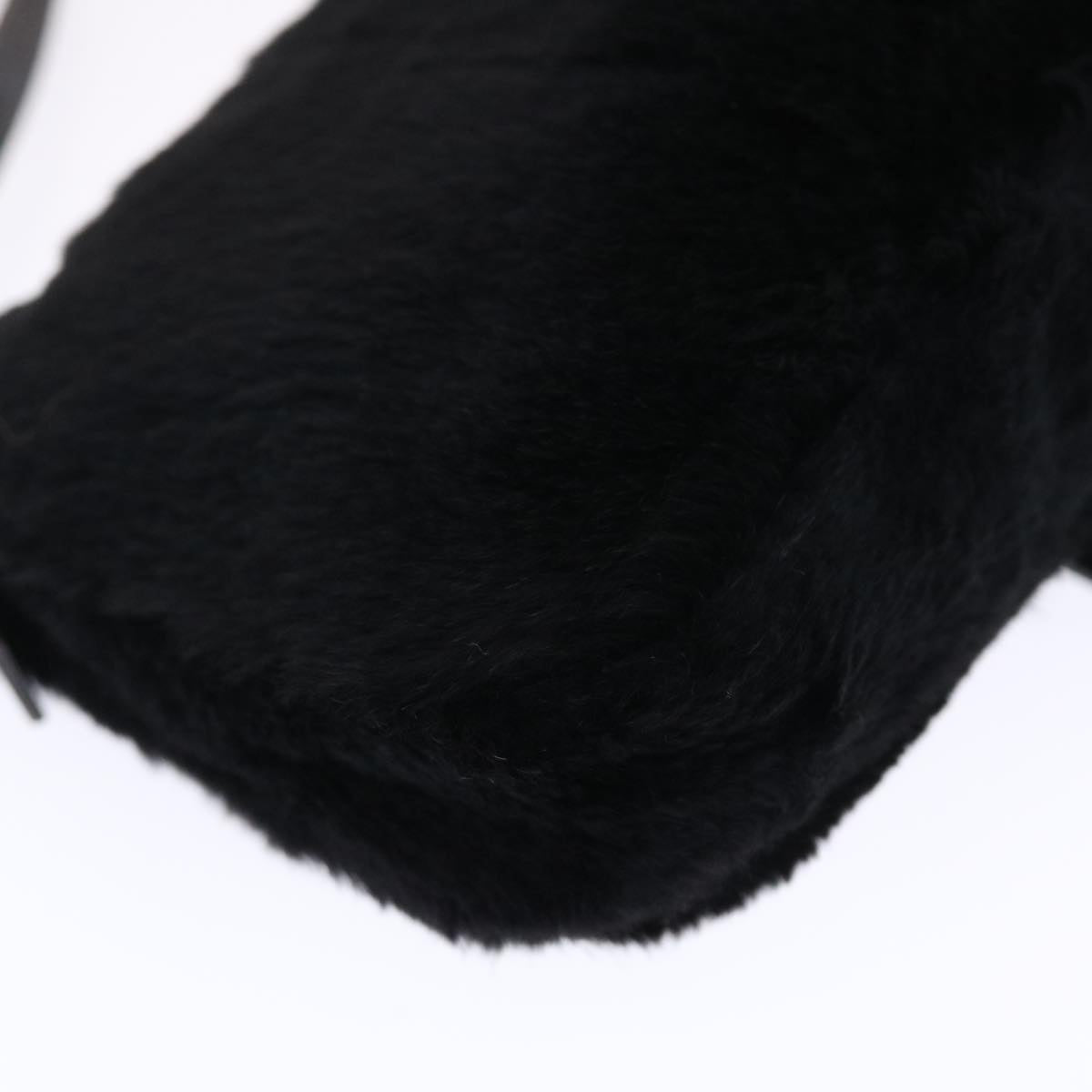 FENDI Mamma Baguette Shoulder Bag Fur Black Auth 49782