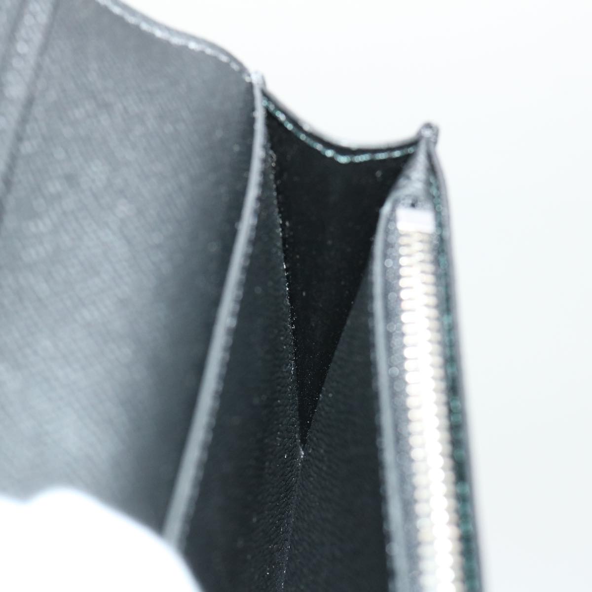 LOUIS VUITTON Taiga Leather Portefeuille Braza Wallet Noir M30285 LV Auth 49939A