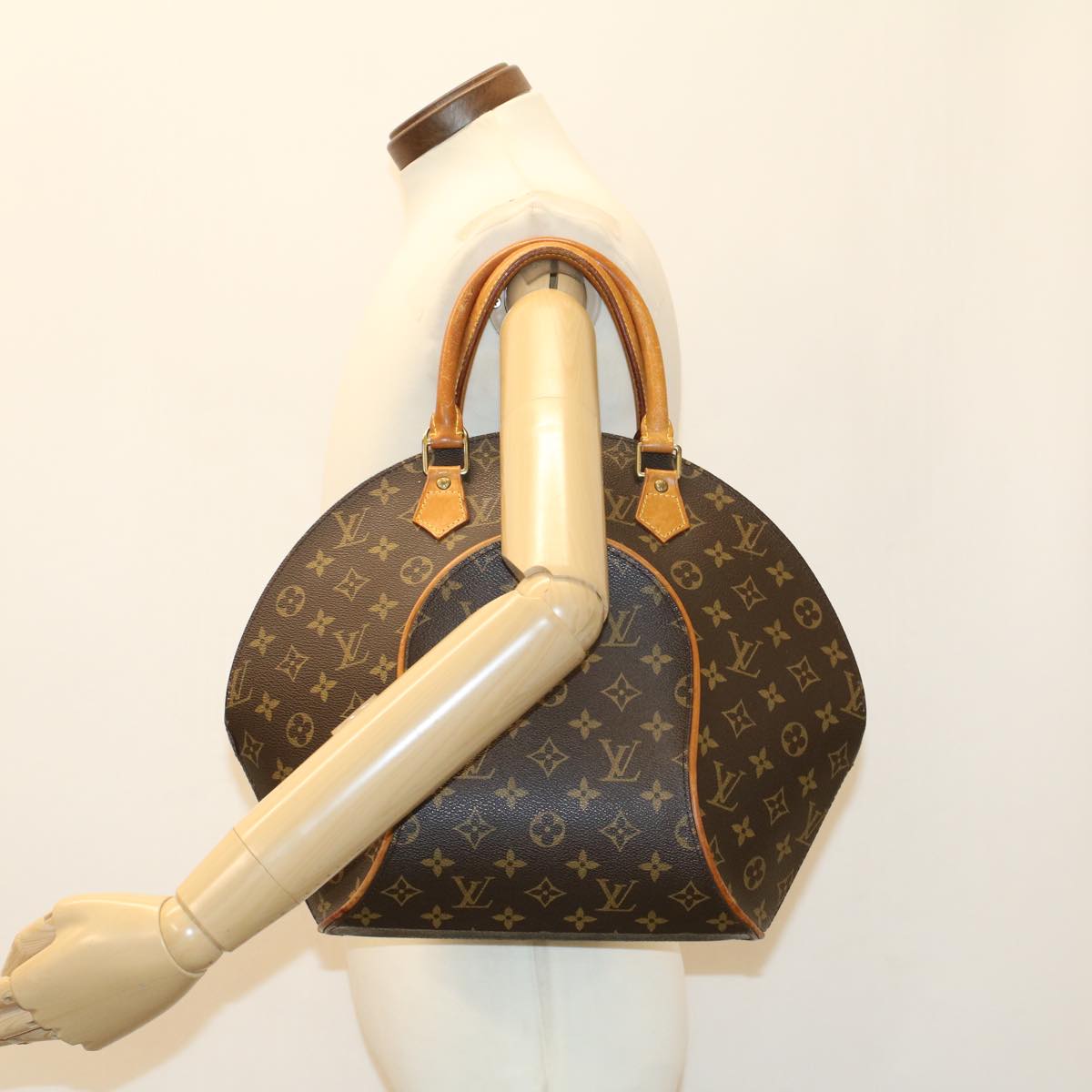 LOUIS VUITTON Monogram Ellipse MM Hand Bag M51126 LV Auth 49978