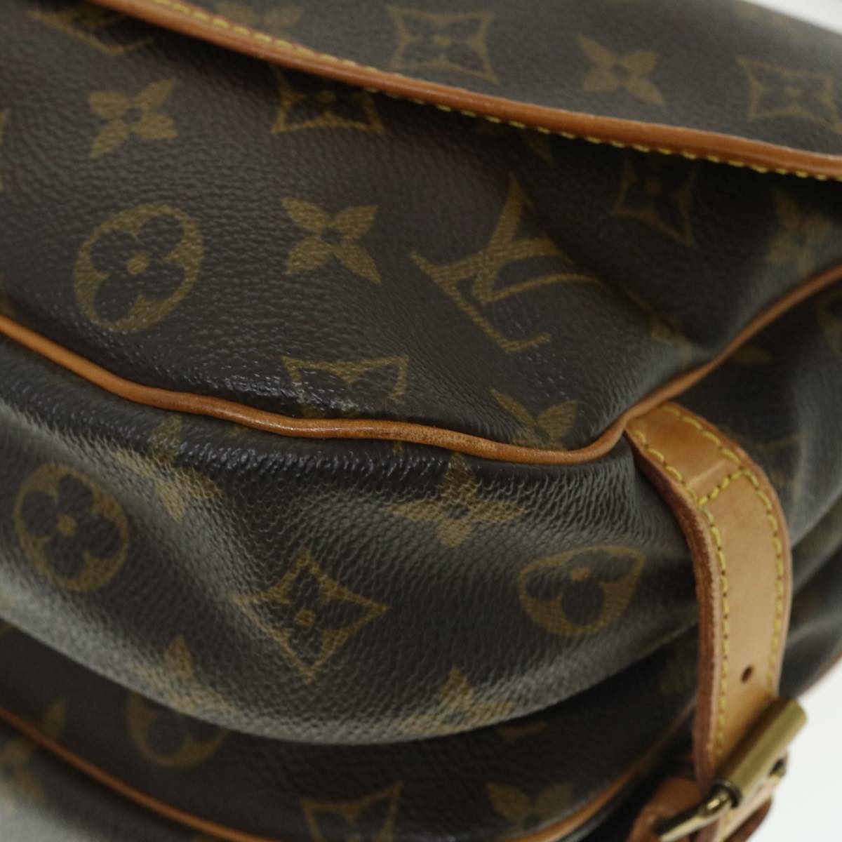 LOUIS VUITTON Monogram Saumur 30 Shoulder Bag M42256 LV Auth 50331