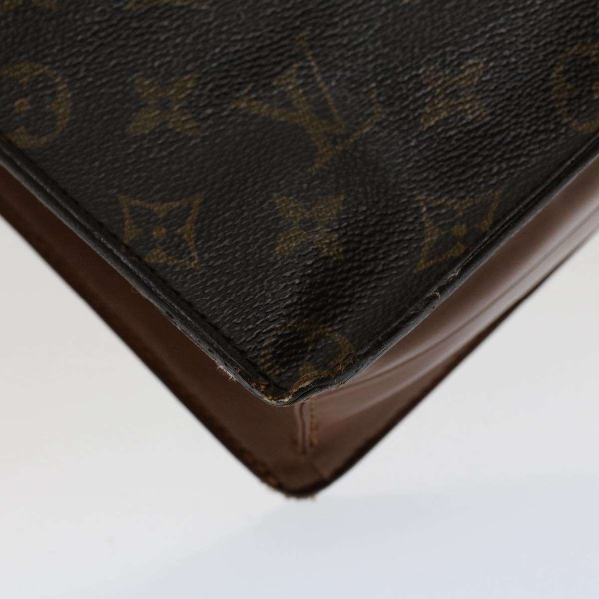 LOUIS VUITTON Monogram Pochette Homme Clutch Bag M51795 LV Auth 50784