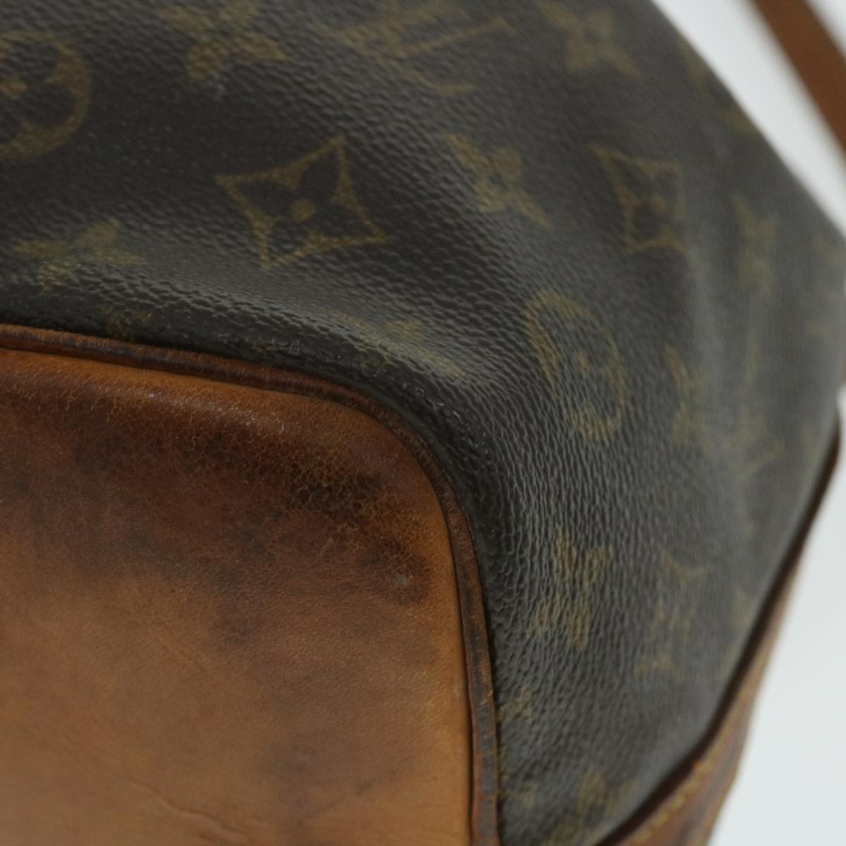 LOUIS VUITTON Monogram Petit Noe Shoulder Bag M42226 LV Auth 50926