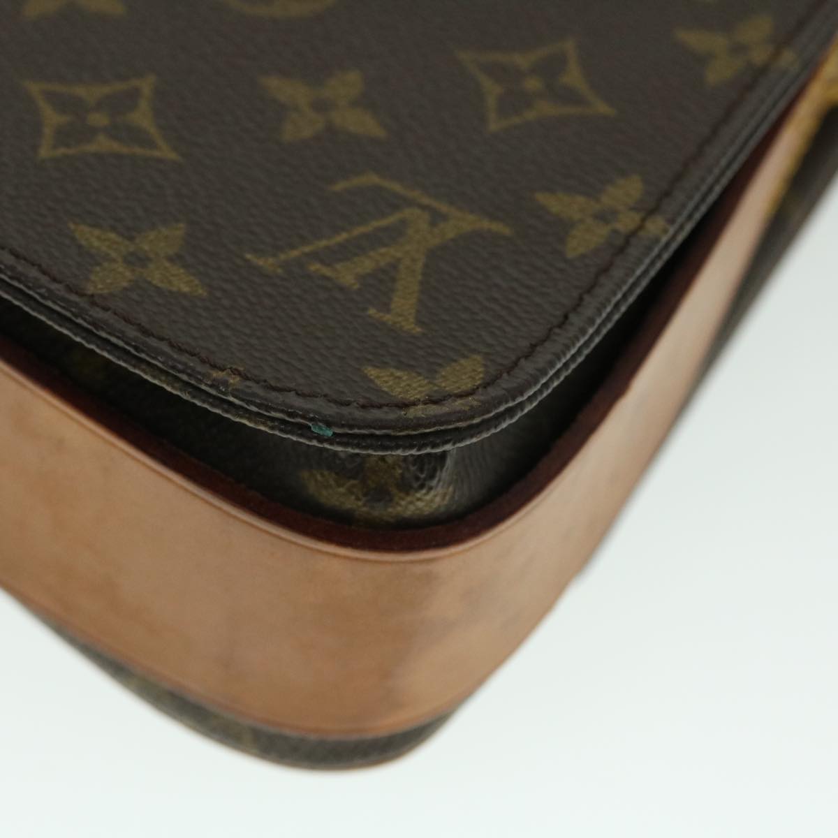 LOUIS VUITTON Monogram Cartouchiere MM Shoulder Bag M51253 LV Auth 51166