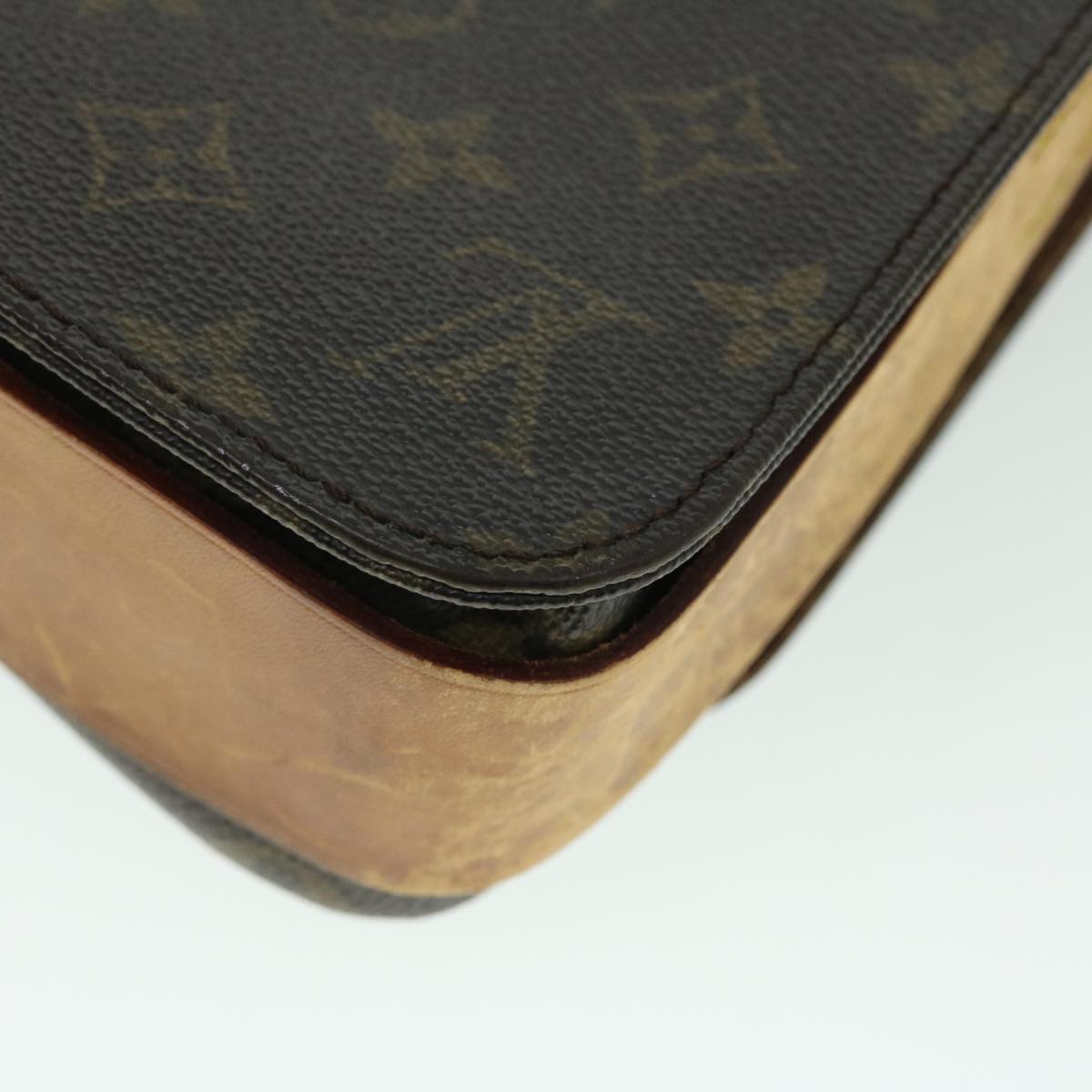 LOUIS VUITTON Monogram Cartouchiere MM Shoulder Bag M51253 LV Auth 51167