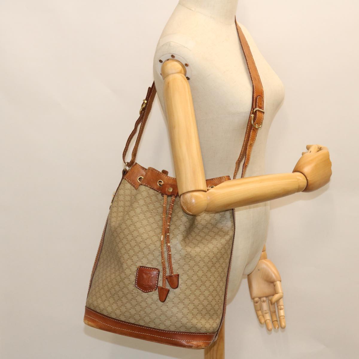 CELINE Macadam Canvas Shoulder Bag Beige Auth 51313