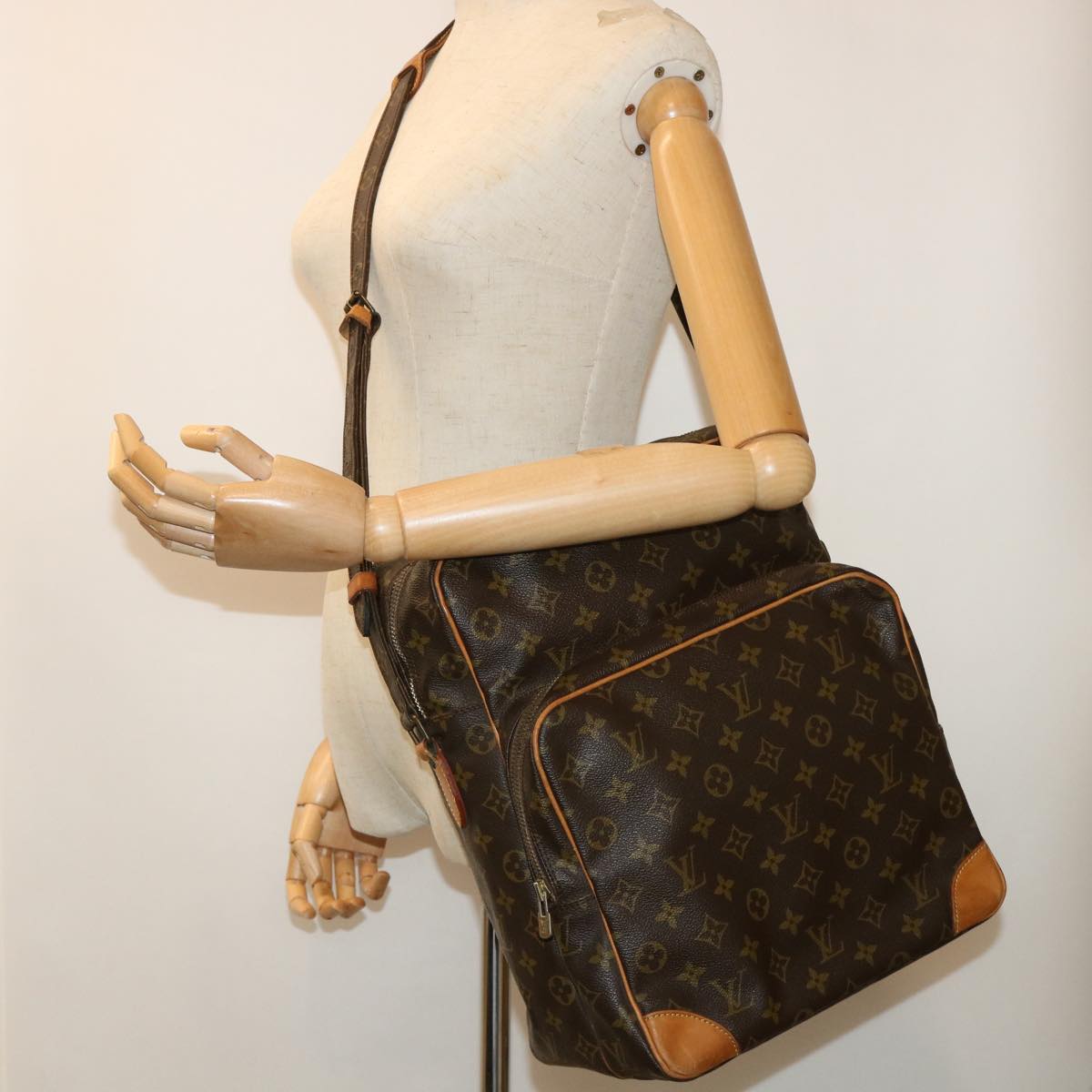 LOUIS VUITTON Monogram Amazon GM Shoulder Bag M45234 LV Auth 51609