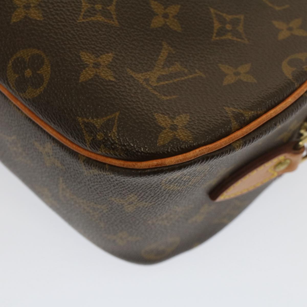 LOUIS VUITTON Monogram Blois Shoulder Bag M51221 LV Auth 51742