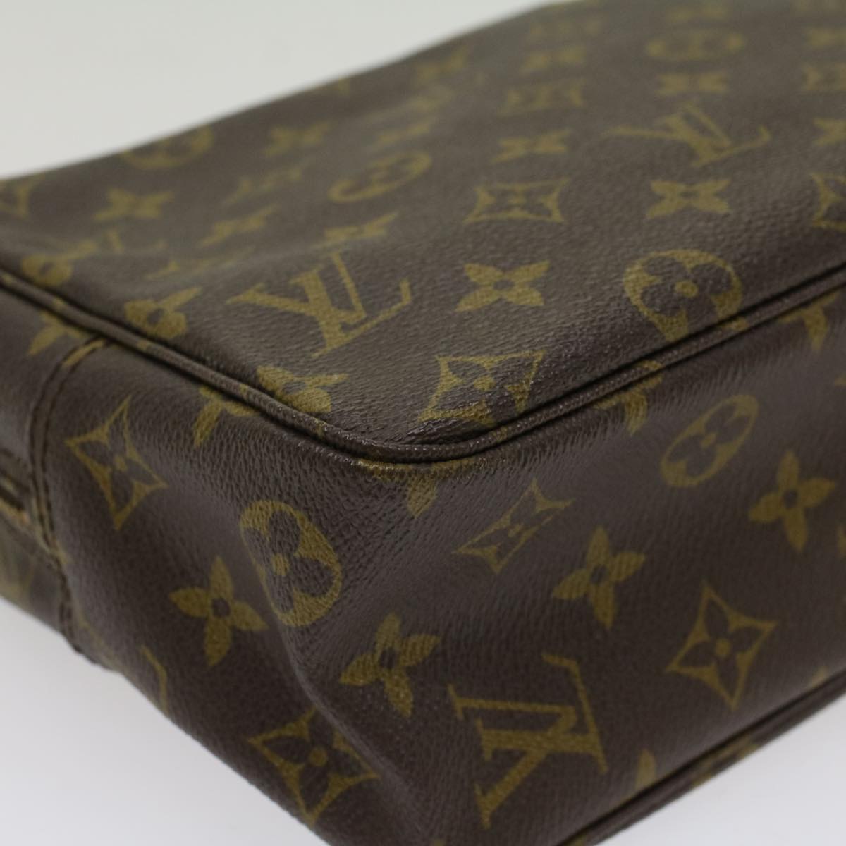 LOUIS VUITTON Monogram Trousse Toilette 28 Clutch Bag M47522 LV Auth 51985