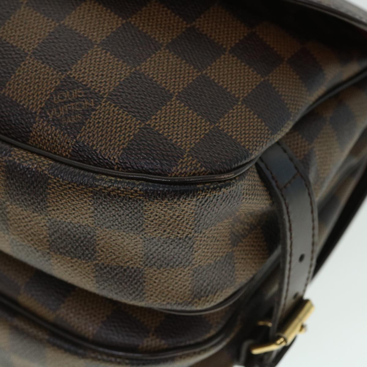 LOUIS VUITTON Damier Ebene Saumur 30 Shoulder Bag N48081 LV Auth 52199