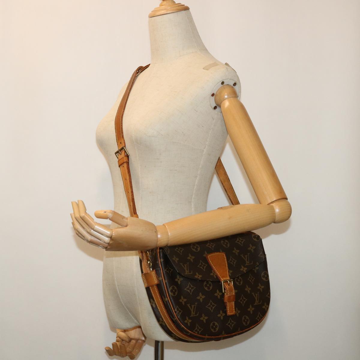 LOUIS VUITTON Monogram Jeune Fille MM Shoulder Bag M51226 LV Auth 52508