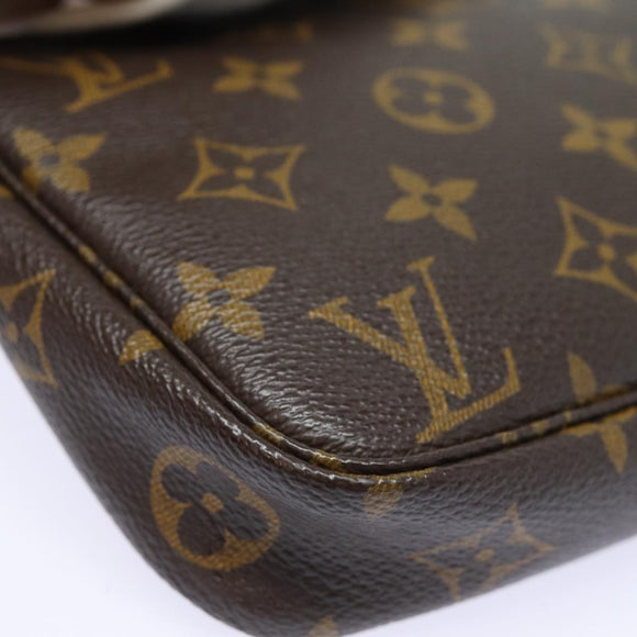LOUIS VUITTON Monogram Pochette Accessoires Pouch M51980 LV Auth 52602