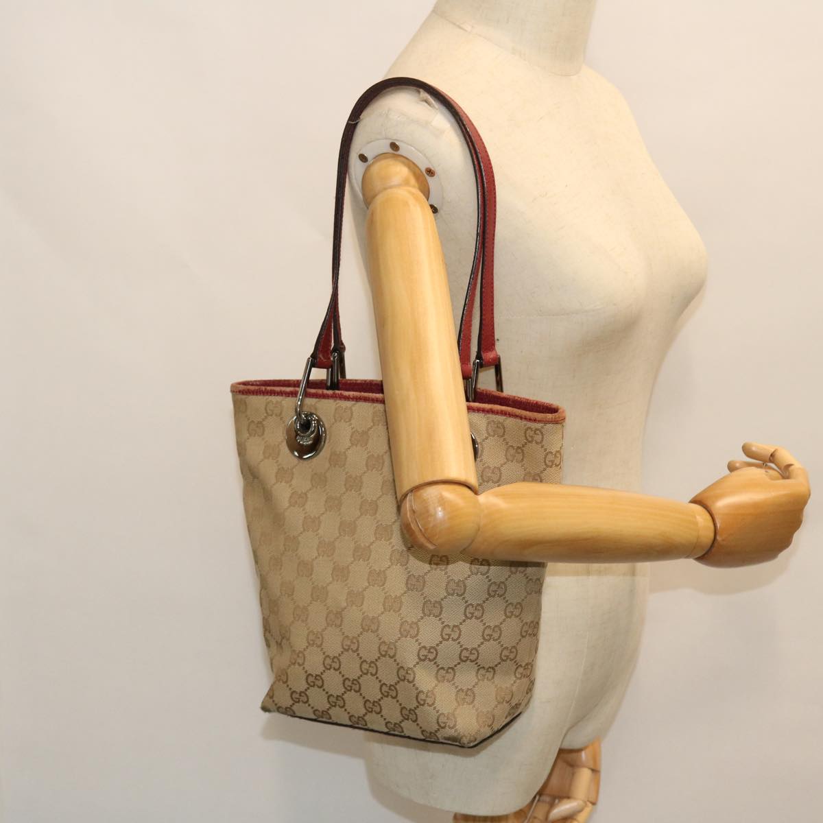 GUCCI GG Canvas Tote Bag Beige Red Auth 52753