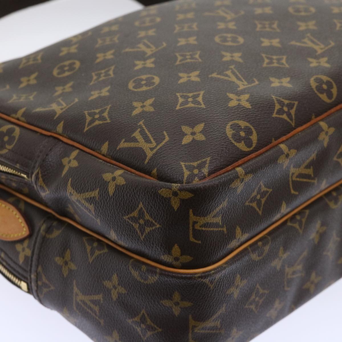 LOUIS VUITTON Monogram Reporter GM Shoulder Bag M45252 LV Auth 52797