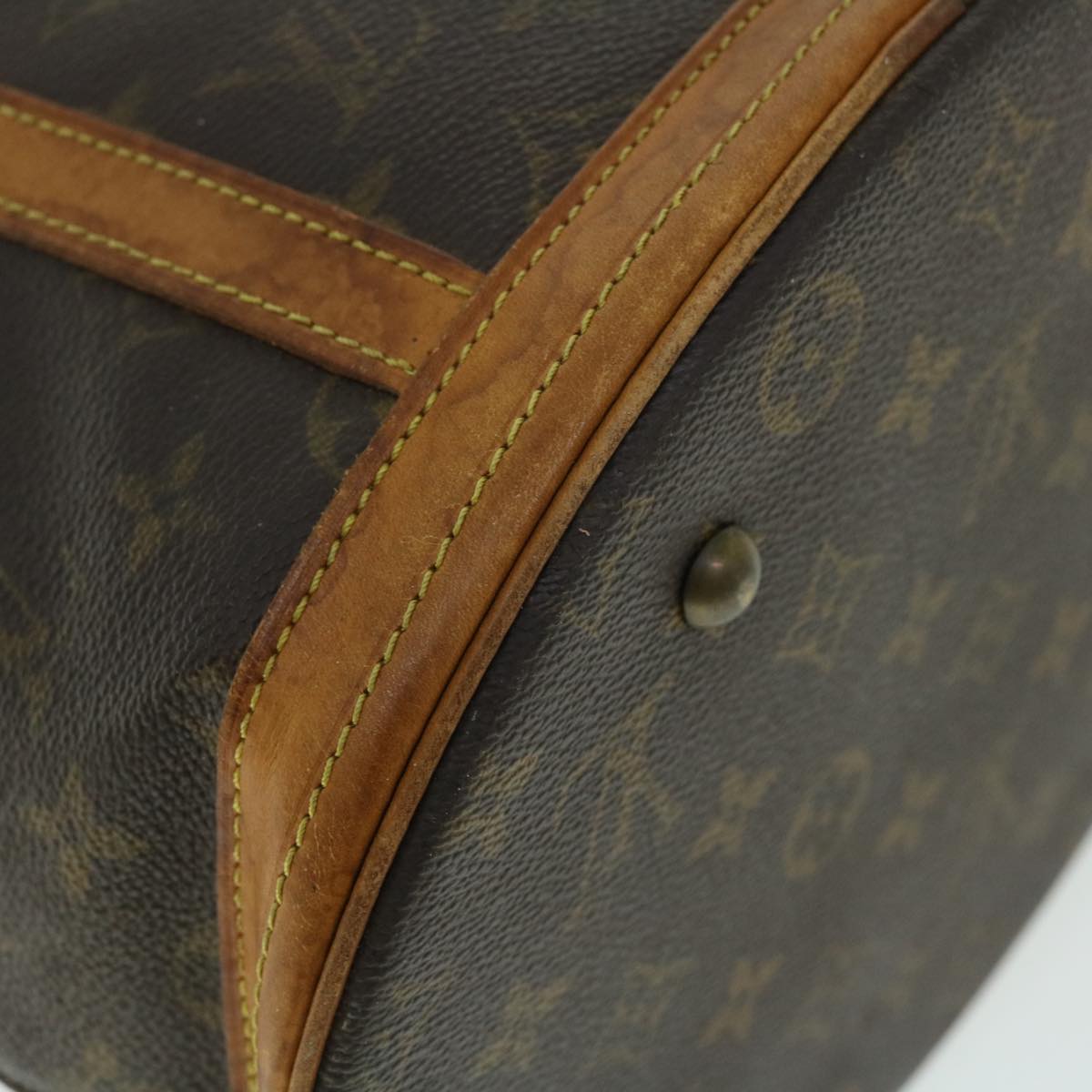 LOUIS VUITTON Monogram Bucket GM Shoulder Bag M42236 LV Auth 52852