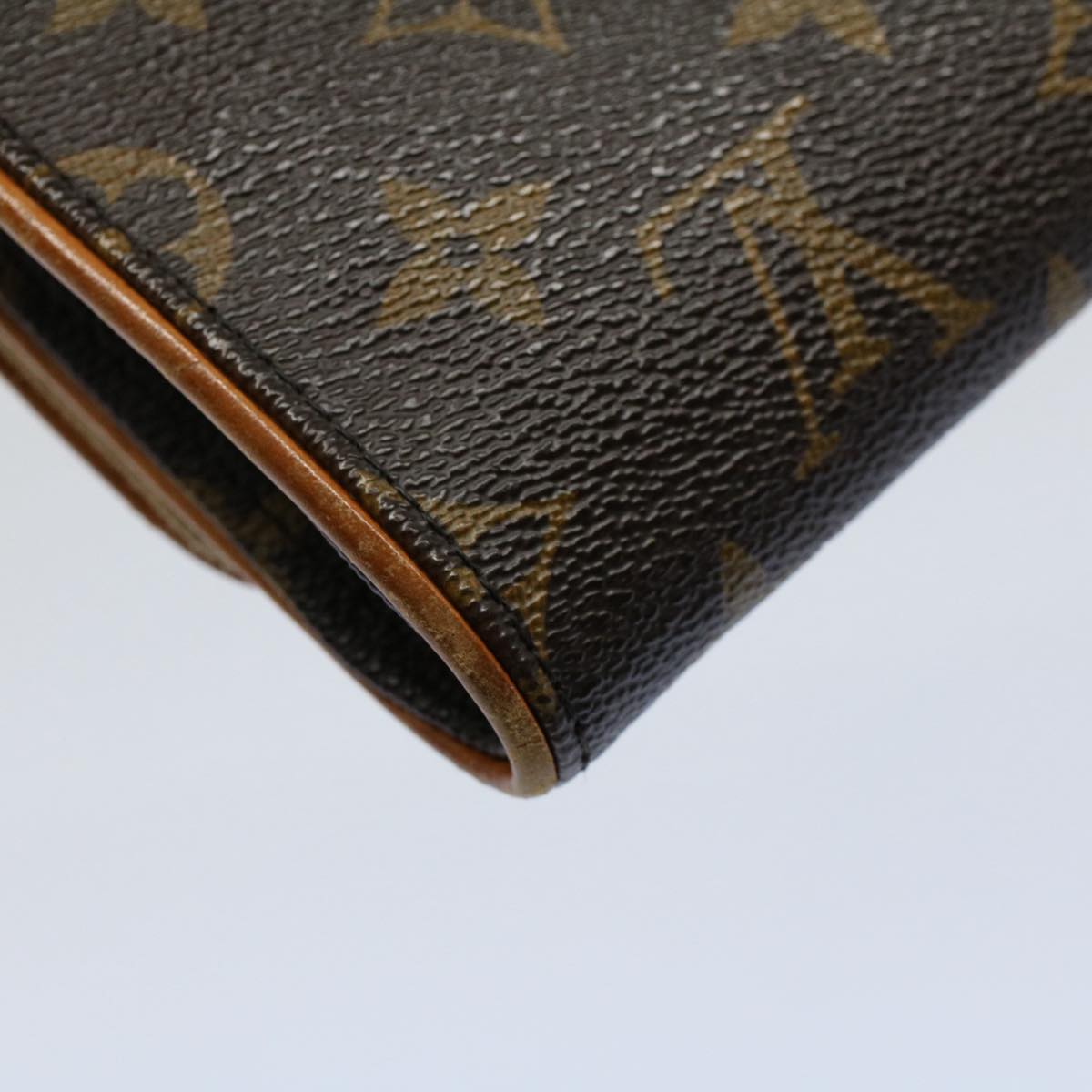 LOUIS VUITTON Monogram Pochette Twin GM Shoulder Bag M51852 LV Auth 52957