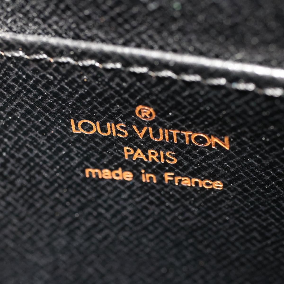 LOUIS VUITTON Epi Pochette Homme Clutch Bag Black M52522 LV Auth 52970