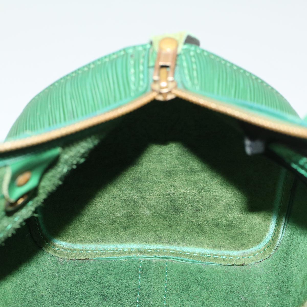 LOUIS VUITTON Epi Speedy 25 Hand Bag Borneo Green M43014 LV Auth 52986