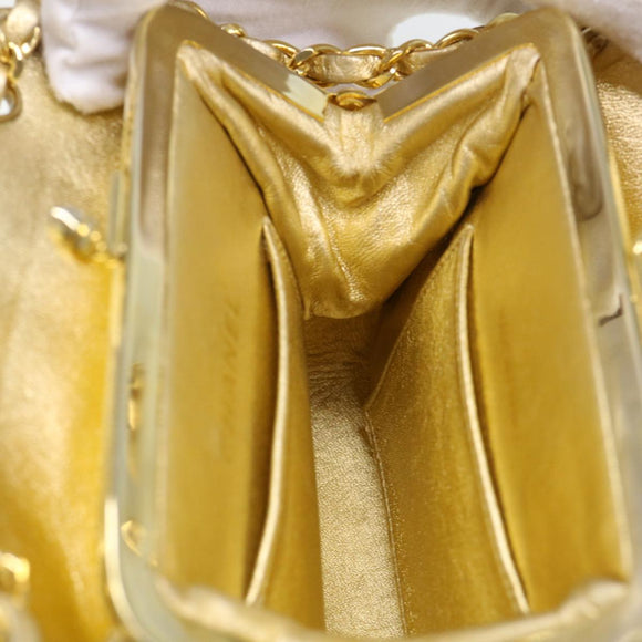 CHANEL Matelasse Chain Shoulder Bag Leather Gold CC Auth 53015AM