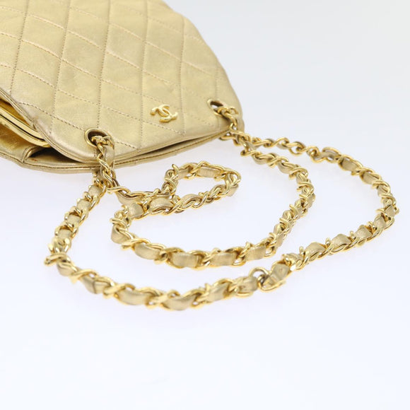 CHANEL Matelasse Chain Shoulder Bag Leather Gold CC Auth 53015AM