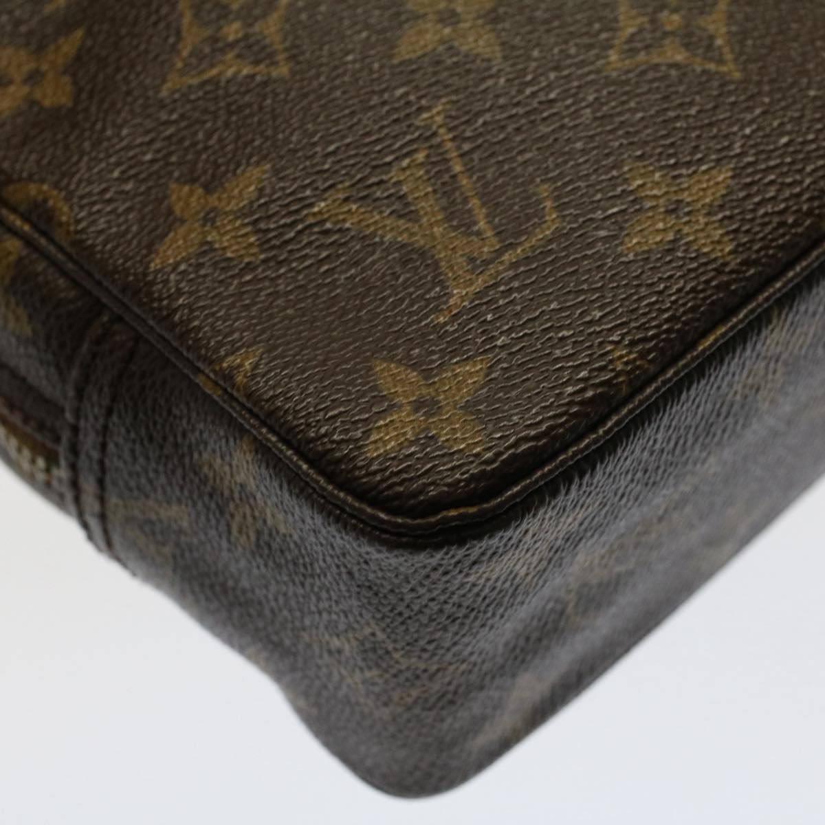 LOUIS VUITTON Monogram Trousse Toilette 23 Clutch Bag M47524 LV Auth 53039