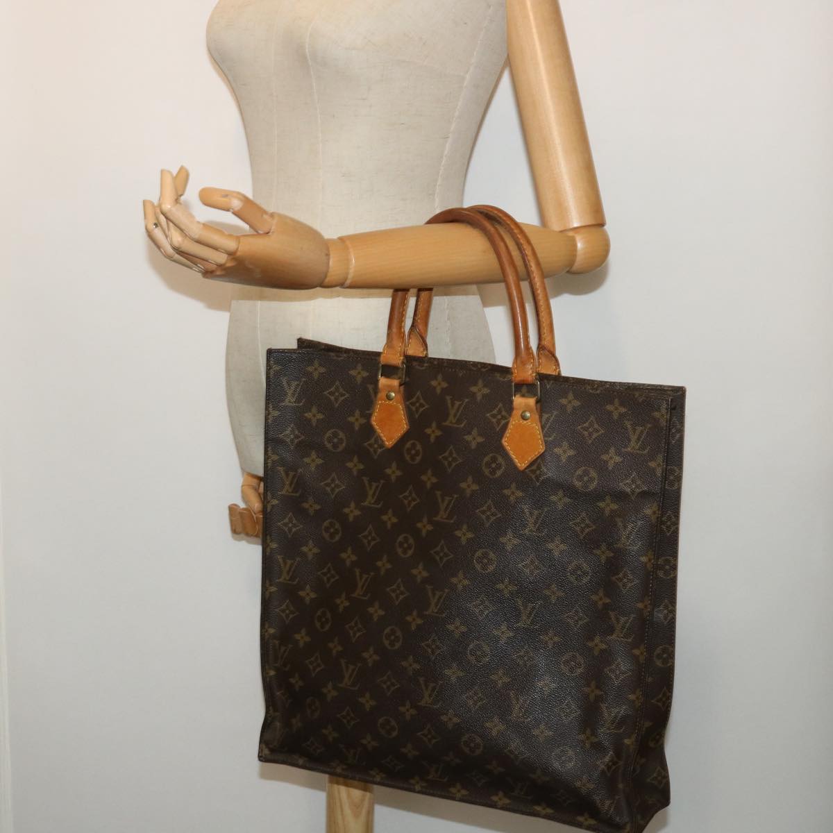 LOUIS VUITTON Monogram Sac Plat Hand Bag M51140 LV Auth 53090