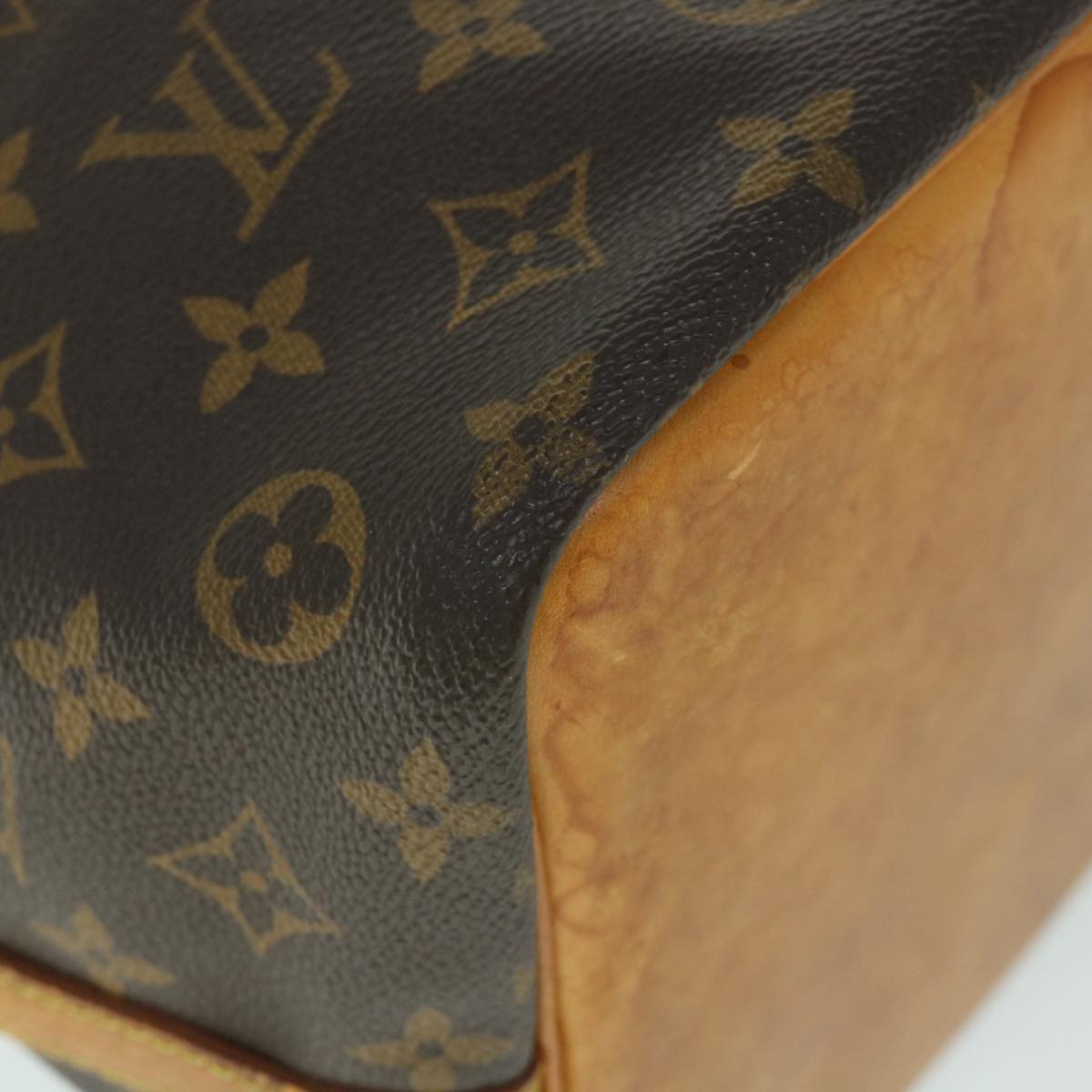 LOUIS VUITTON Monogram Petit Noe Shoulder Bag M42226 LV Auth 53121