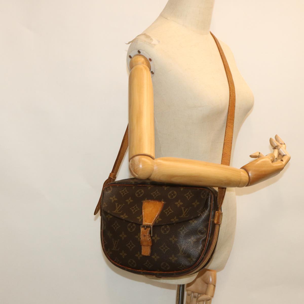 LOUIS VUITTON Monogram Jeune Fille MM Shoulder Bag M51226 LV Auth 53141