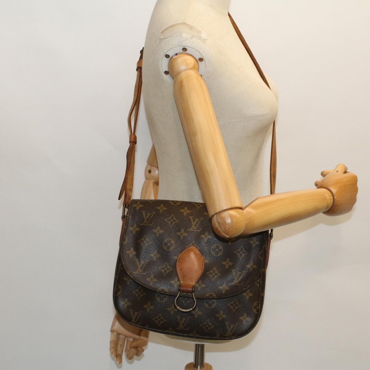 LOUIS VUITTON Monogram Saint Cloud GM Shoulder Bag M51242 LV Auth 53178