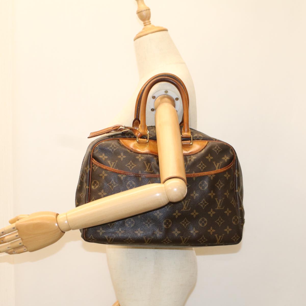 LOUIS VUITTON Monogram Deauville Hand Bag M47270 LV Auth 53189