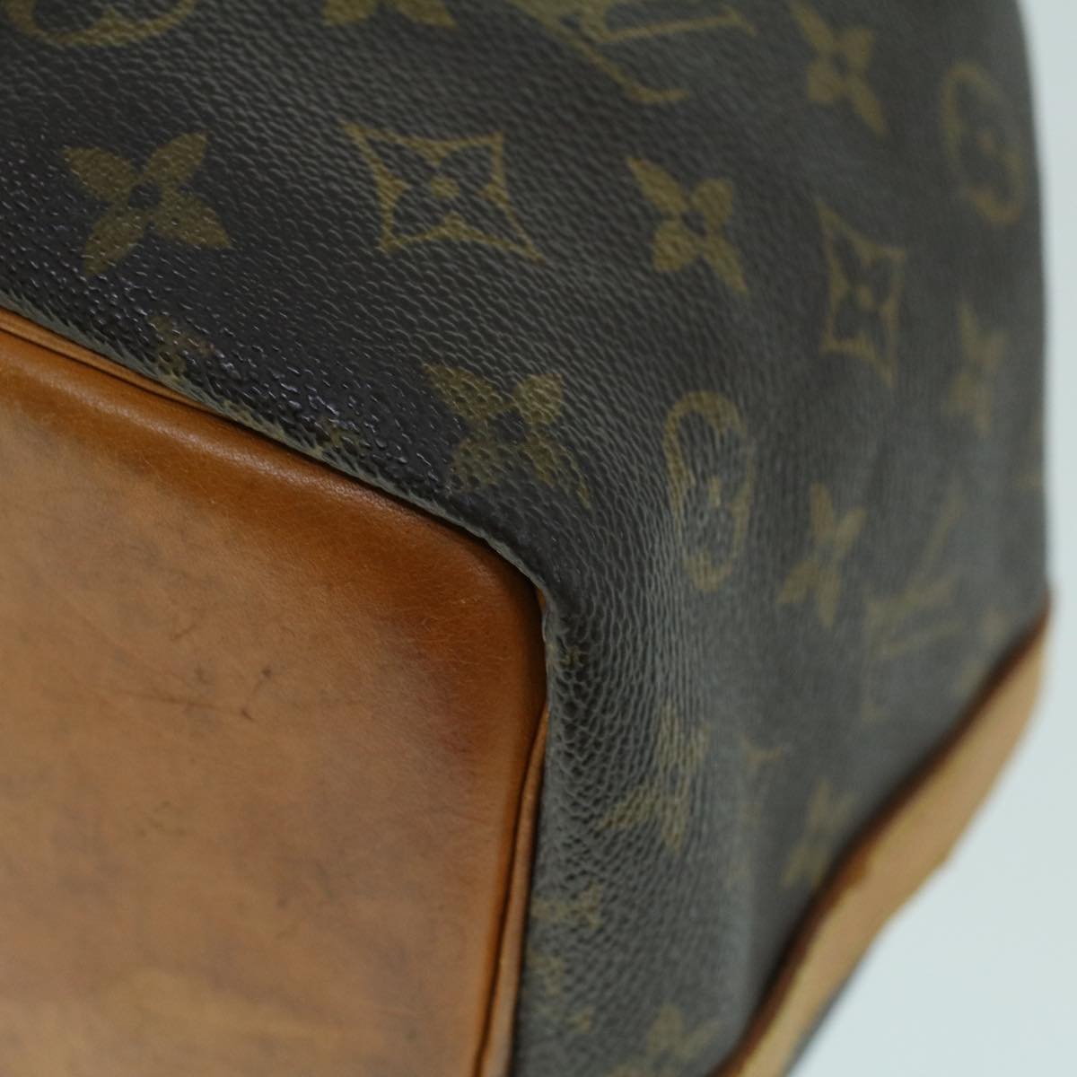 LOUIS VUITTON Monogram Petit Noe Shoulder Bag M42226 LV Auth 53243