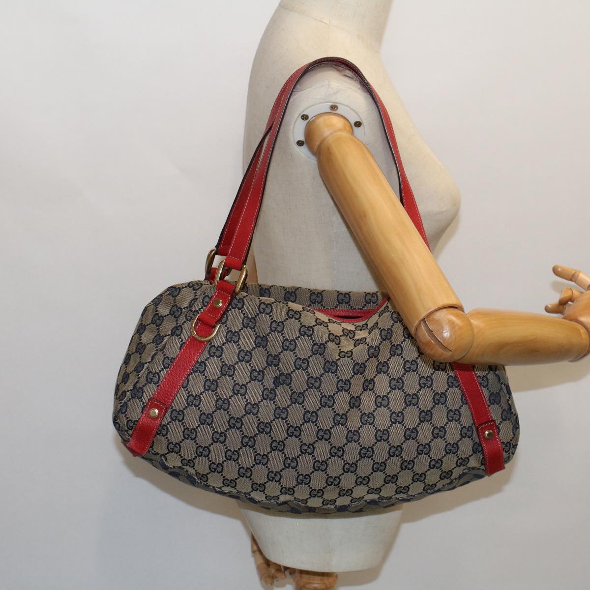 GUCCI GG Canvas Shoulder Bag Beige Navy Red Auth 53264