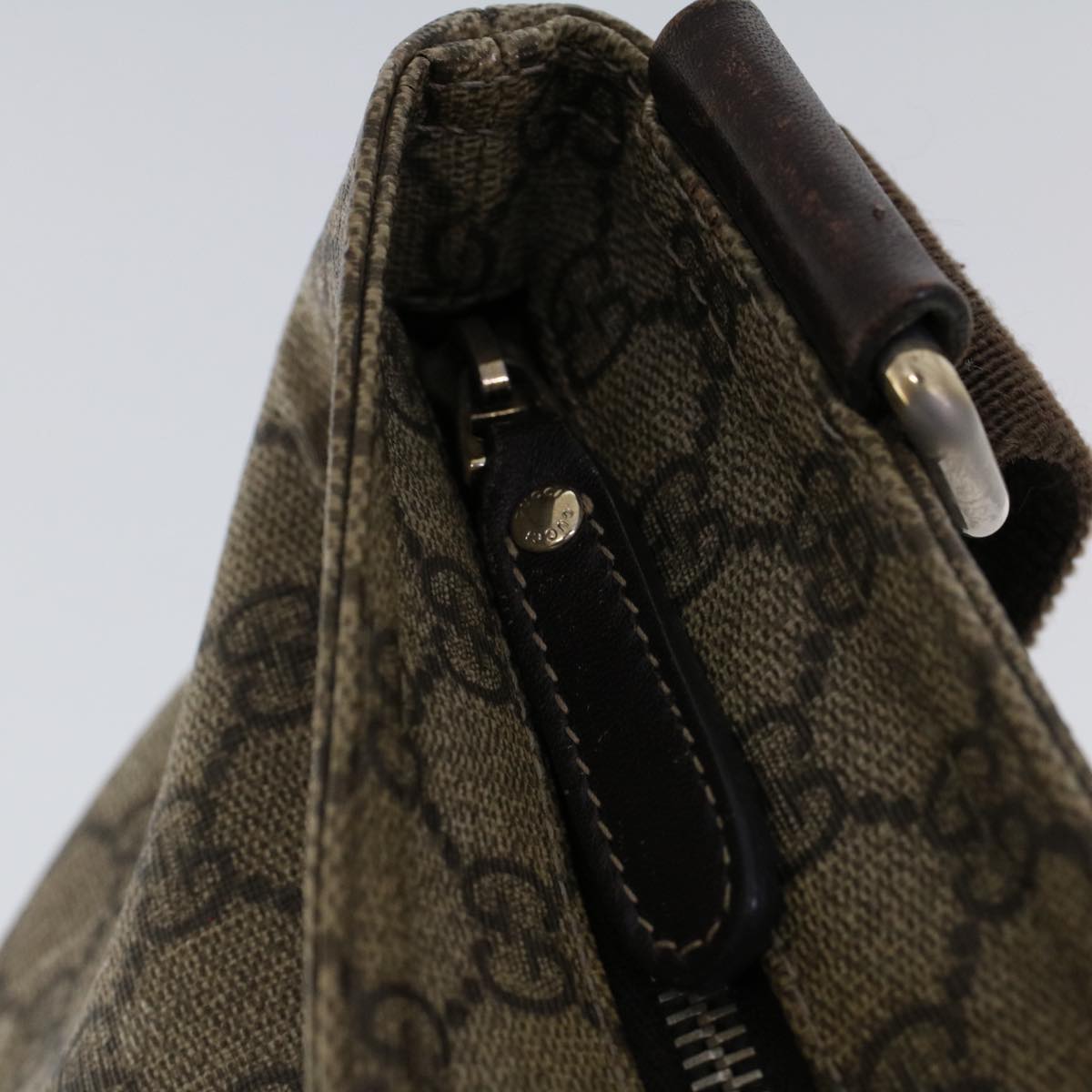 GUCCI GG Canvas Shoulder Bag Coated Canvas Beige Auth 53267