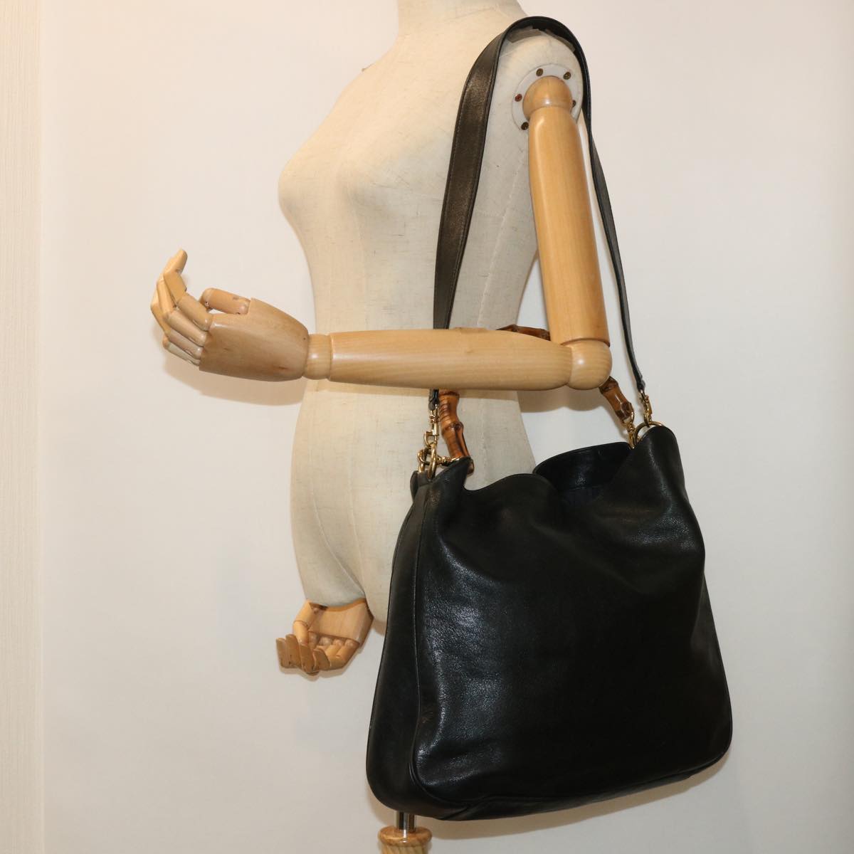 GUCCI Bamboo Shoulder Bag Leather 2way Black Auth 53269