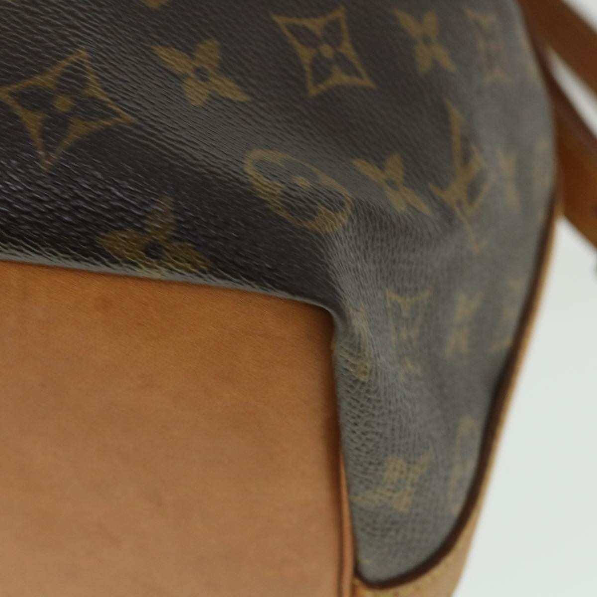 LOUIS VUITTON Monogram Petit Noe Shoulder Bag M42226 LV Auth 53360