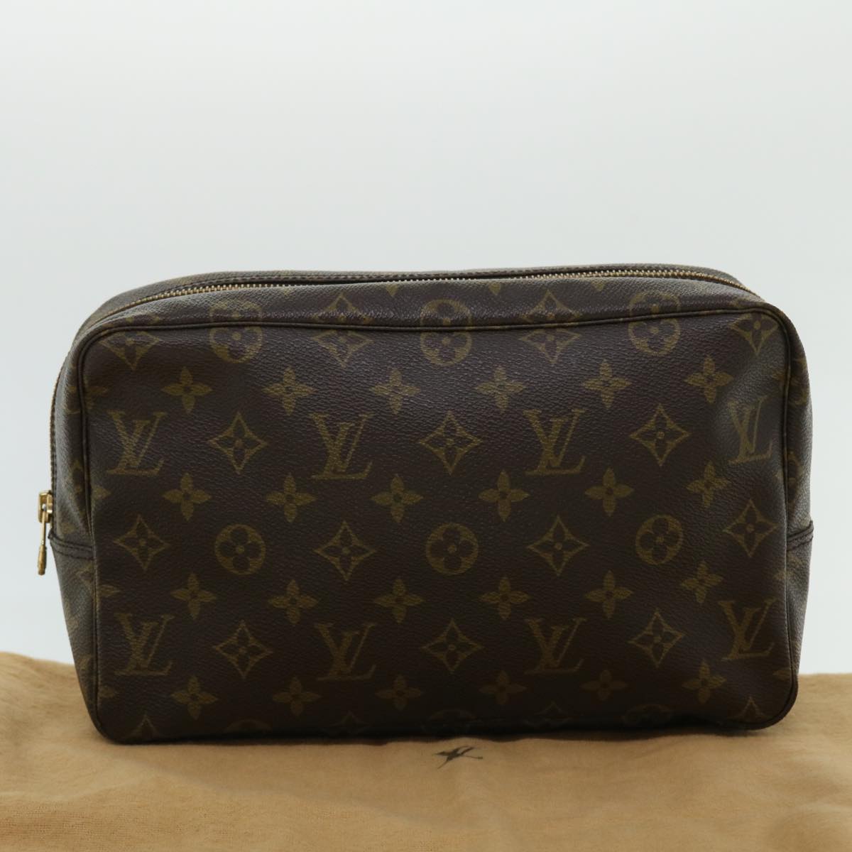 LOUIS VUITTON Monogram Trousse Toilette 28 Clutch Bag M47522 LV Auth 53435