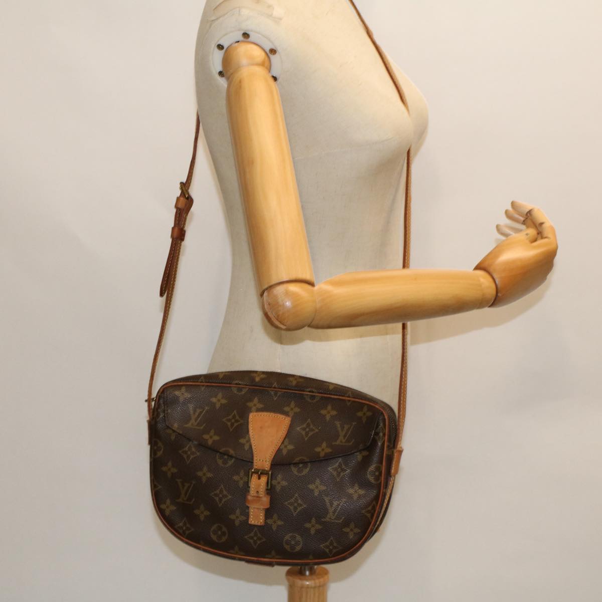 LOUIS VUITTON Monogram Jeune Fille MM Shoulder Bag M51226 LV Auth 53499