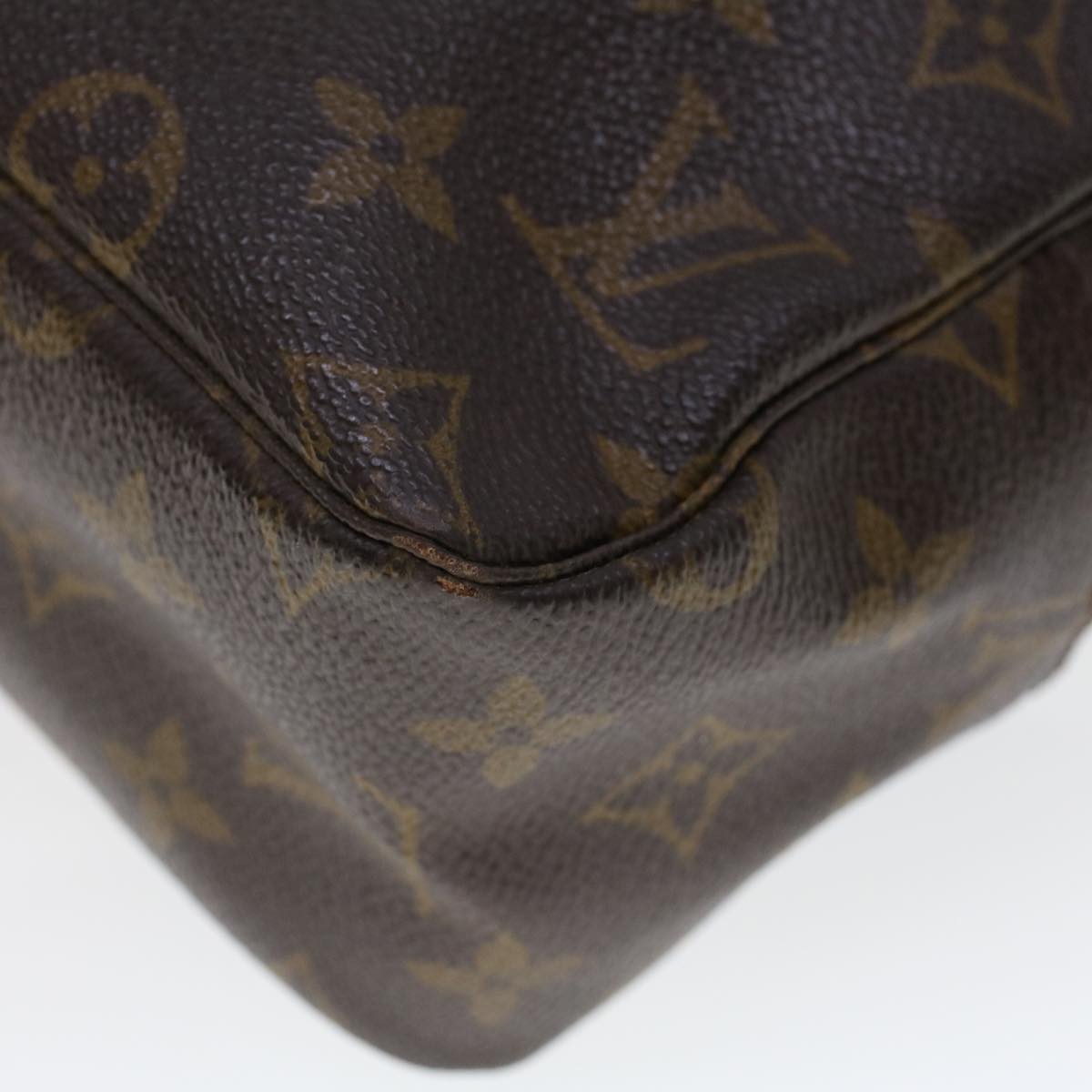 LOUIS VUITTON Monogram Trousse Toilette 28 Clutch Bag M47522 LV Auth 53508