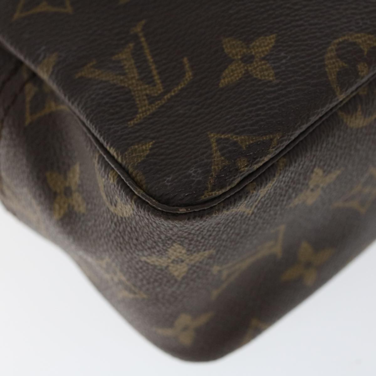 LOUIS VUITTON Monogram Trousse Toilette 28 Clutch Bag M47522 LV Auth 53510