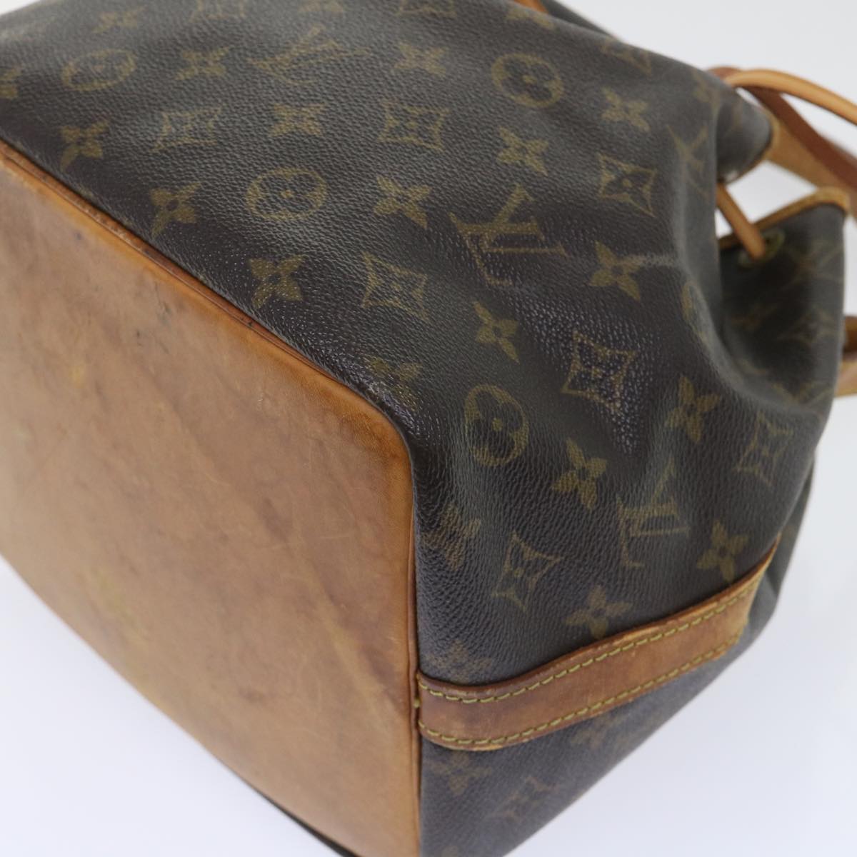 LOUIS VUITTON Monogram Petit Noe Shoulder Bag M42226 LV Auth 53609