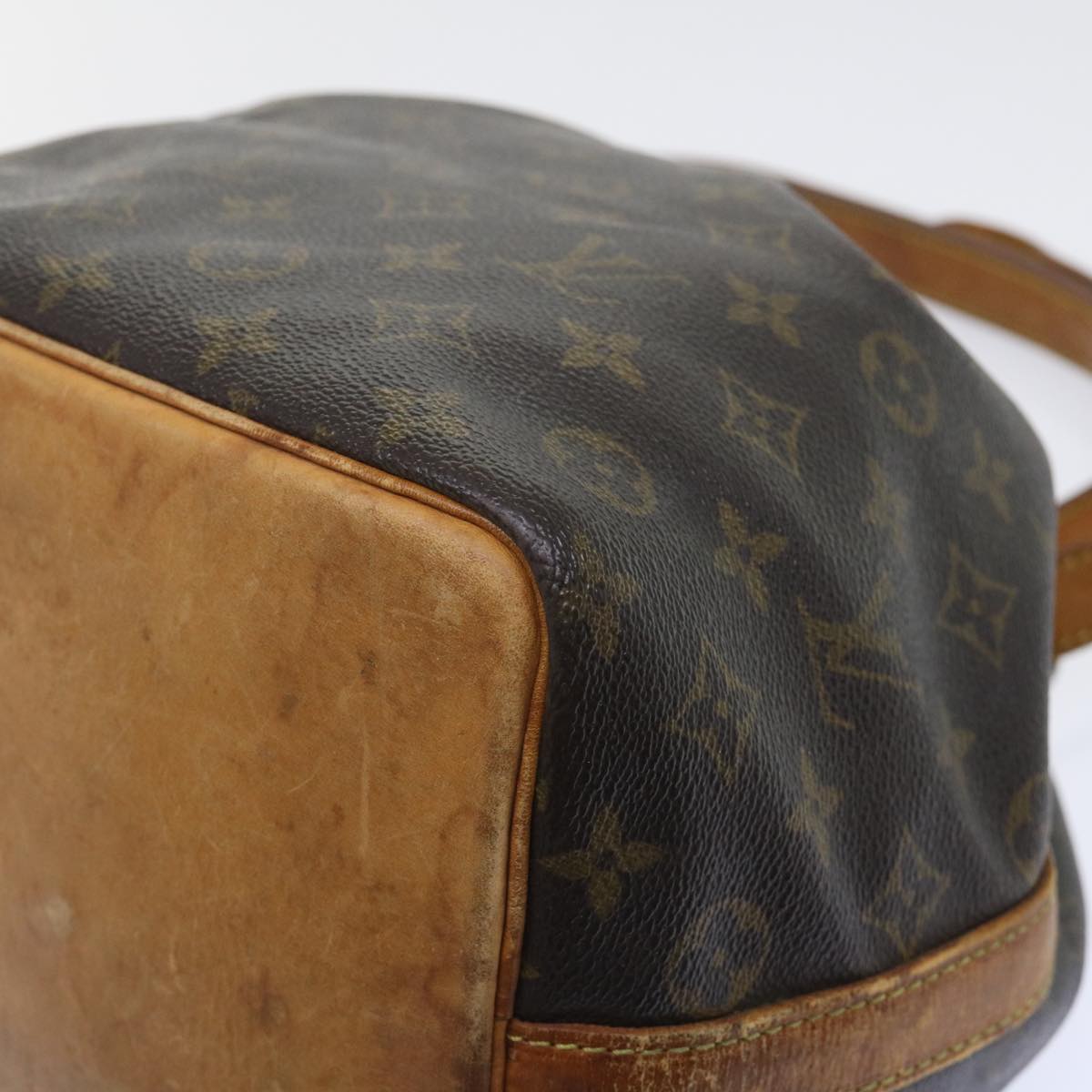 LOUIS VUITTON Monogram Petit Noe Shoulder Bag M42226 LV Auth 53609