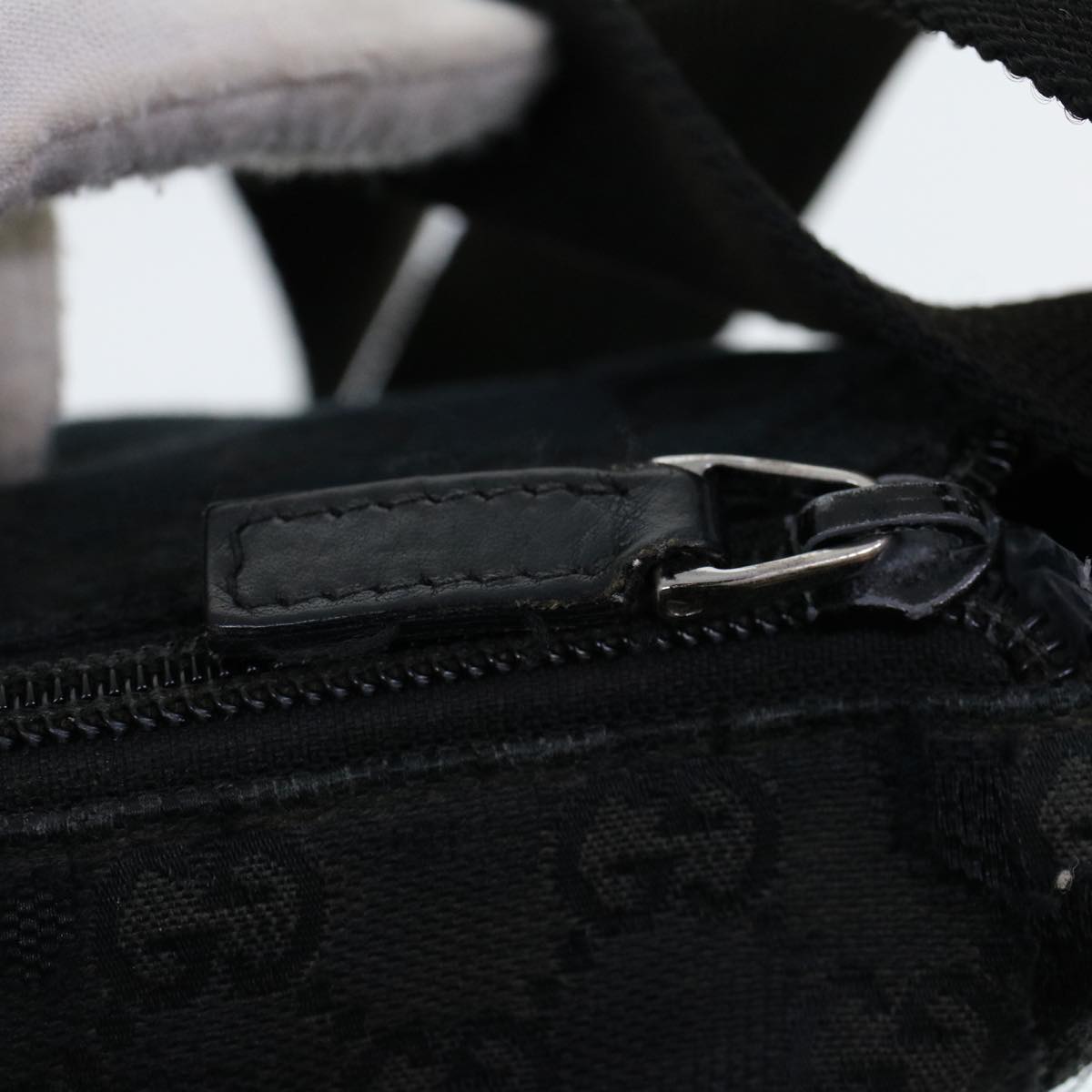 GUCCI GG Canvas Shoulder Bag Black Auth 53665