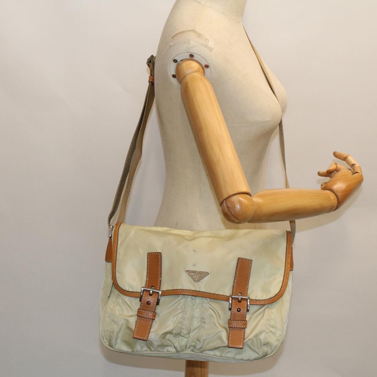PRADA Shoulder Bag Nylon Leather Cream Auth 53700