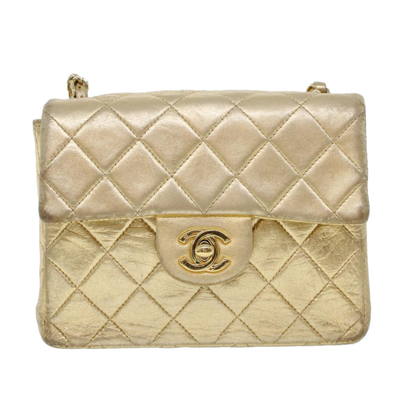CHANEL Matelasse Turn Lock Chain Shoulder Bag Lamb Skin Gold CC Auth 53752SA