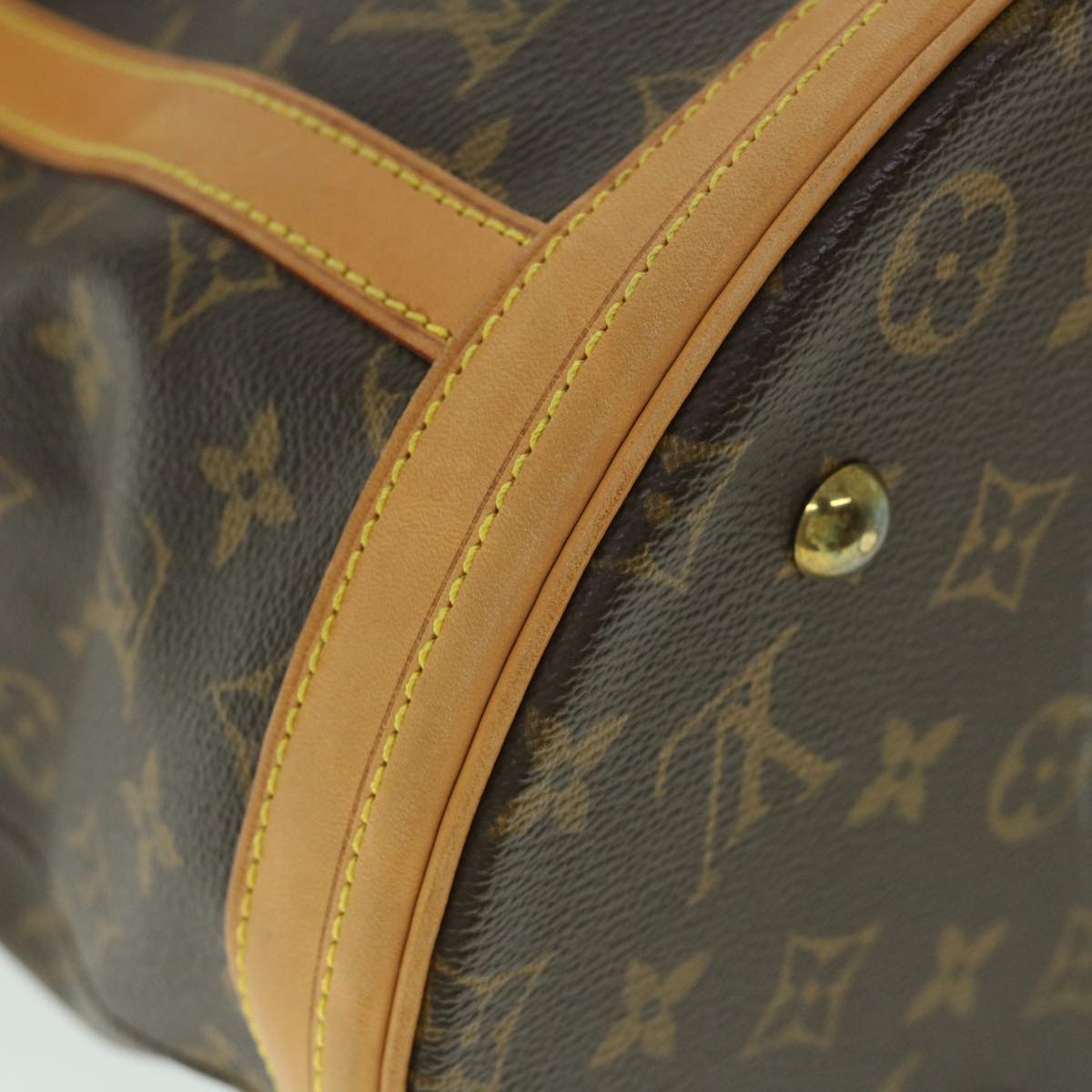 LOUIS VUITTON Monogram Bucket GM Shoulder Bag M42236 LV Auth 53836