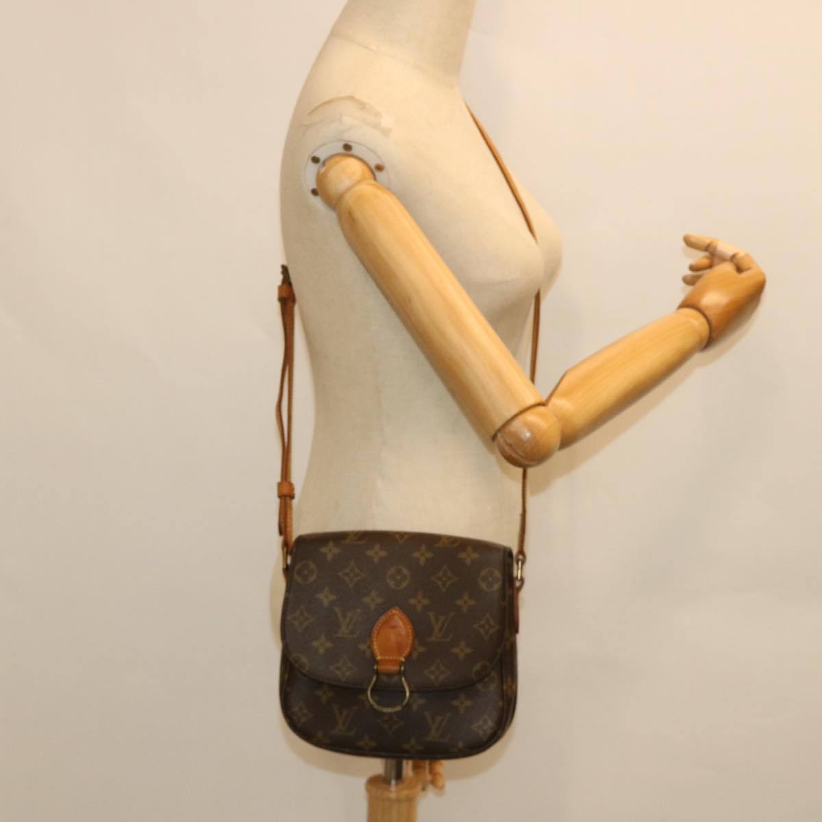 LOUIS VUITTON Monogram Saint Cloud MM Shoulder Bag M51243 LV Auth 53902