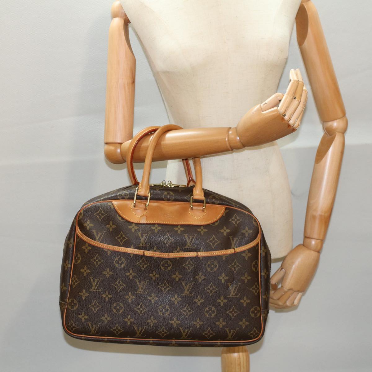 LOUIS VUITTON Monogram Deauville Hand Bag M47270 LV Auth 53934