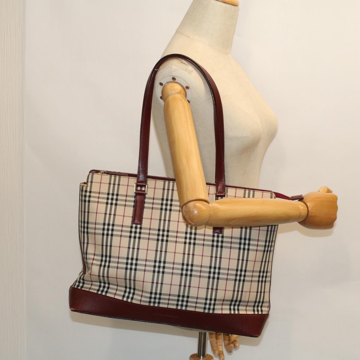 BURBERRY Nova Check Tote Bag Canvas Leather Beige Red Auth 54022