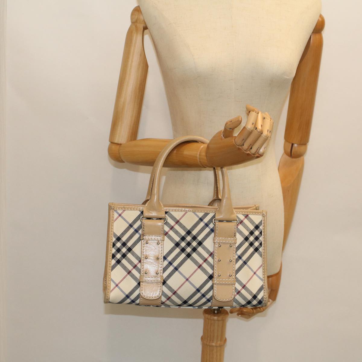 BURBERRY Nova Check Blue Label Hand Bag Canvas Leather Beige Auth 54028