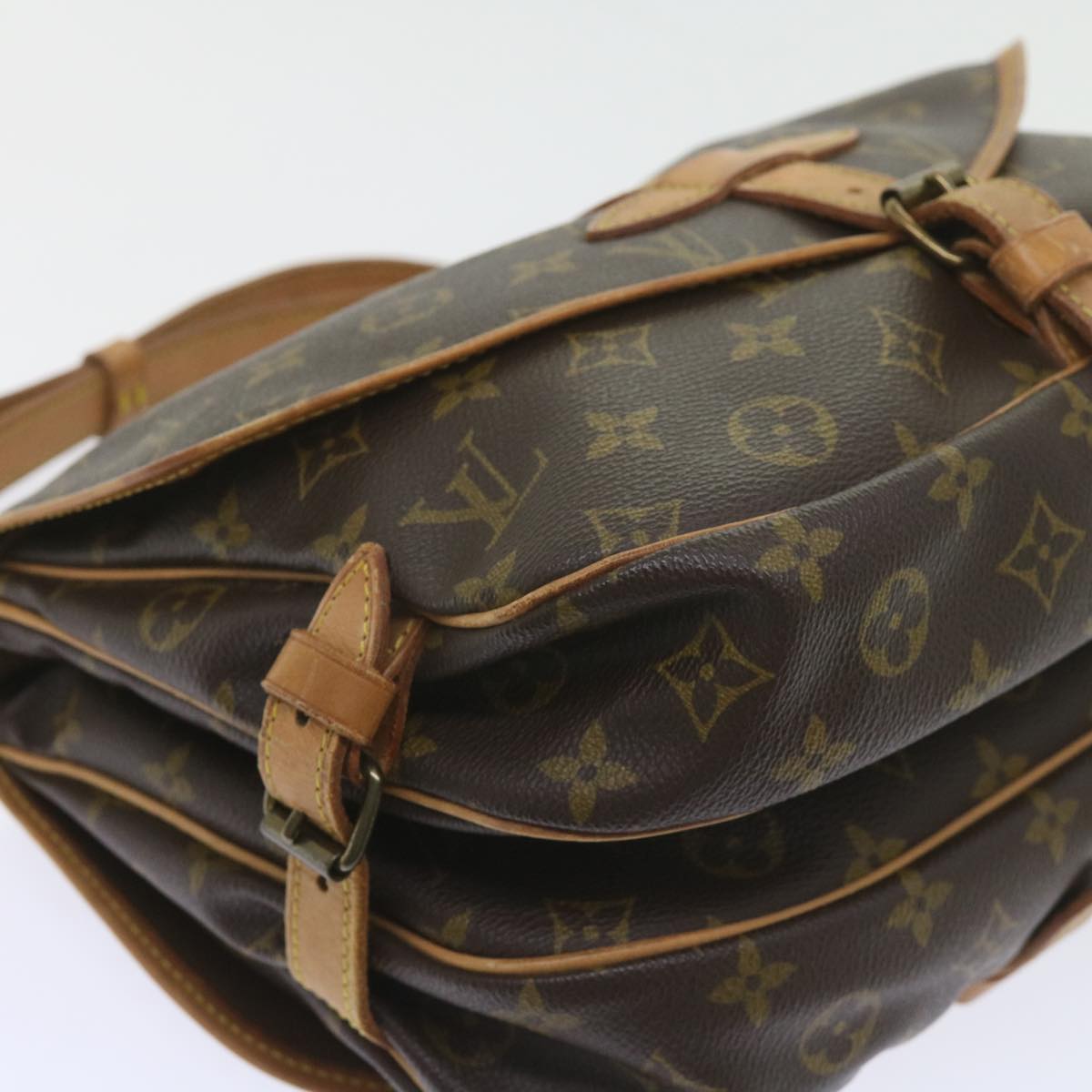 LOUIS VUITTON Monogram Saumur 30 Shoulder Bag M42256 LV Auth 54147