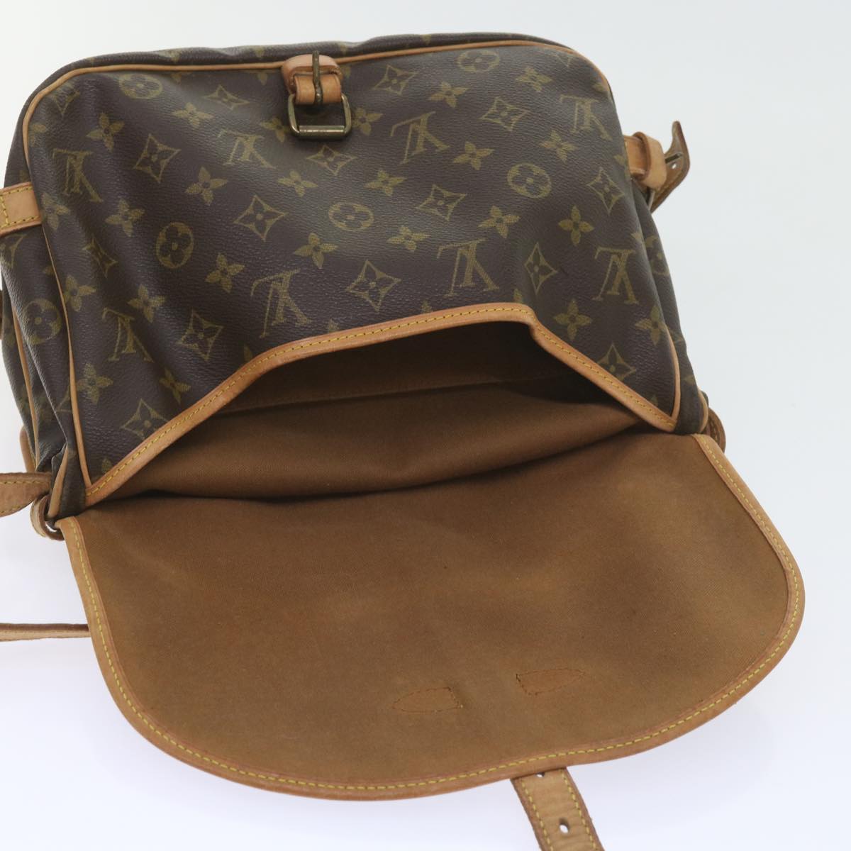 LOUIS VUITTON Monogram Saumur 30 Shoulder Bag M42256 LV Auth 54147